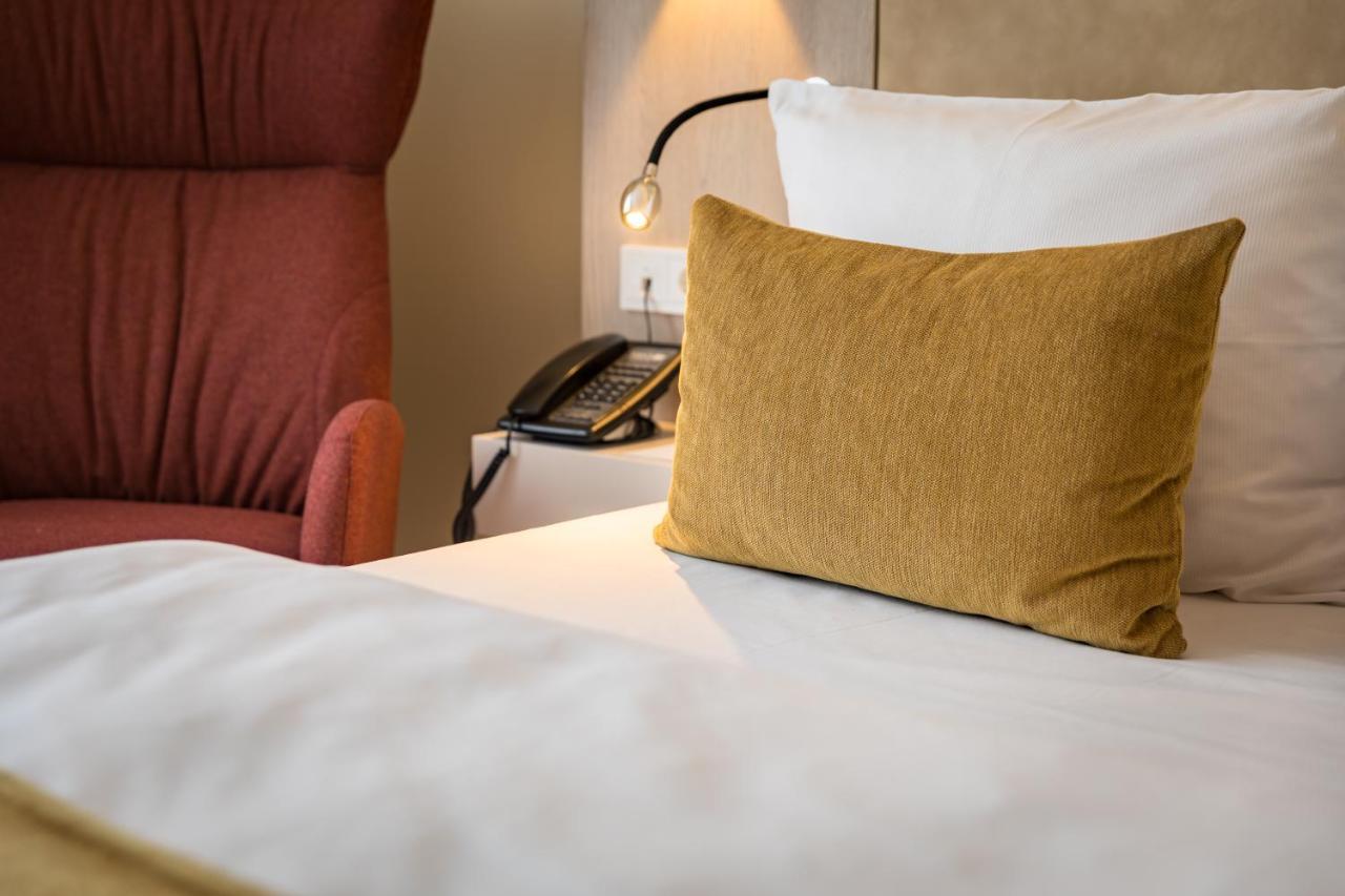 First Inn Hotel اتسوكو المظهر الخارجي الصورة