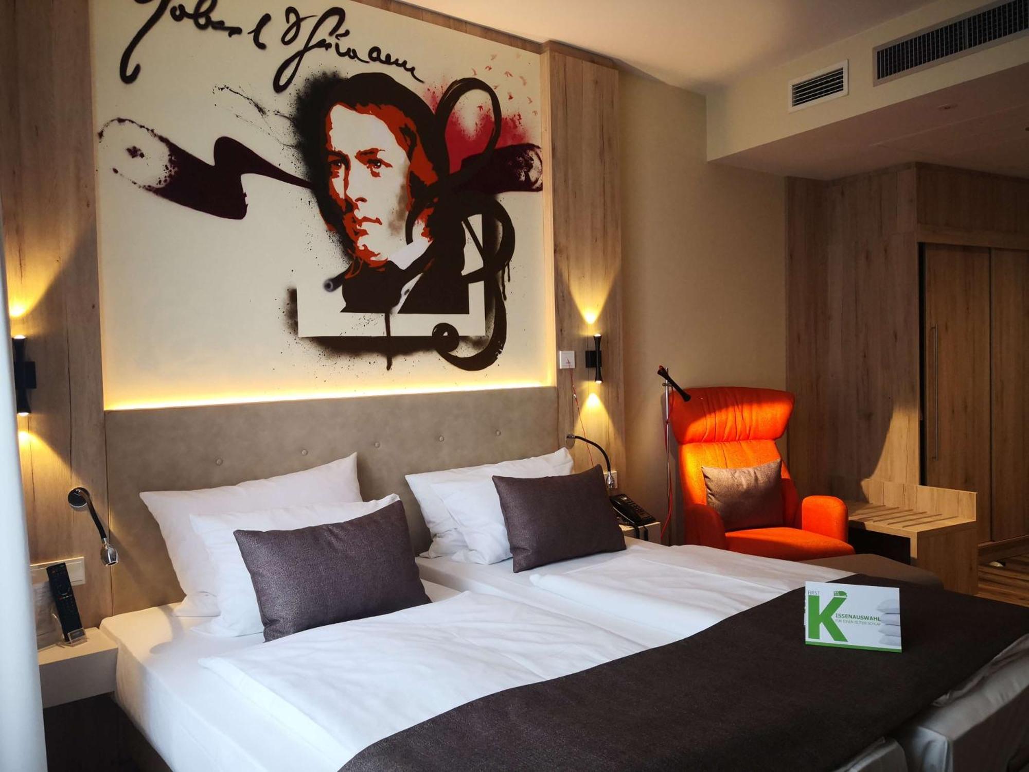 First Inn Hotel اتسوكو المظهر الخارجي الصورة