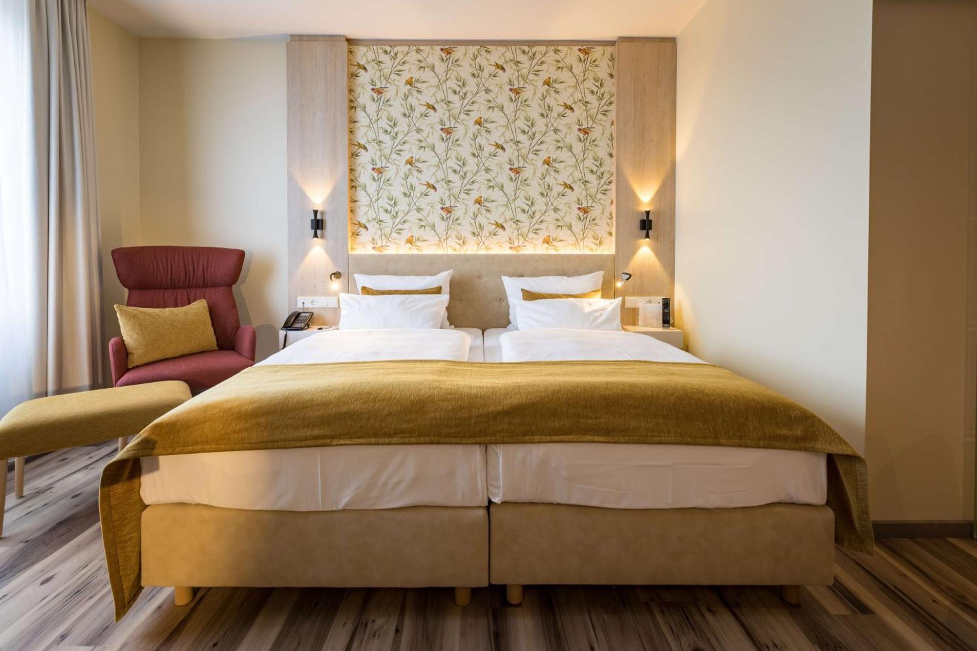 First Inn Hotel اتسوكو المظهر الخارجي الصورة